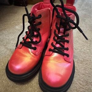 Girl pink boots
